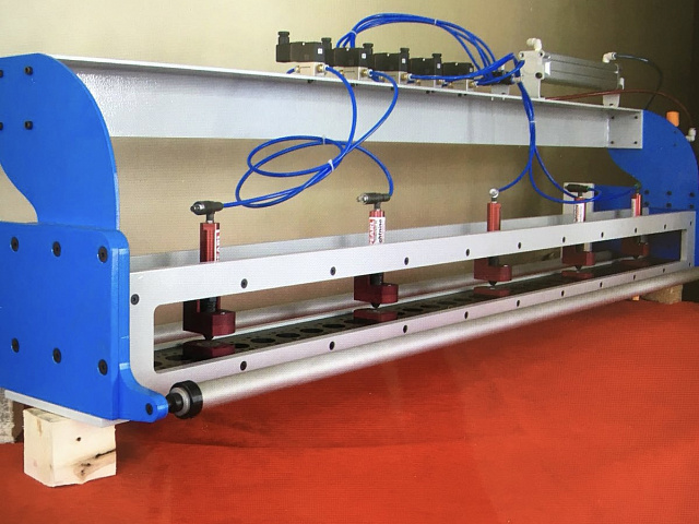 На производстве компании Финфлекс установили высокоскоростное оборудование для макроперфорации полиэтиленовых плёнок - полиэтиленовая продукция от производителя - Финфлекс